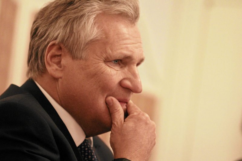 Historia z Wandą Nowicką może przeszkodzić Januszowi Palikotowi w uzyskaniu poparcia Aleksandra Kwaśniewskiego dla eurolisty.