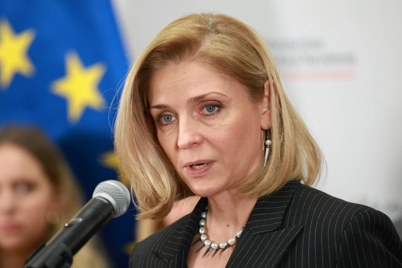 Pilne zmiany w rządzie. Vexy podała się do dymisji