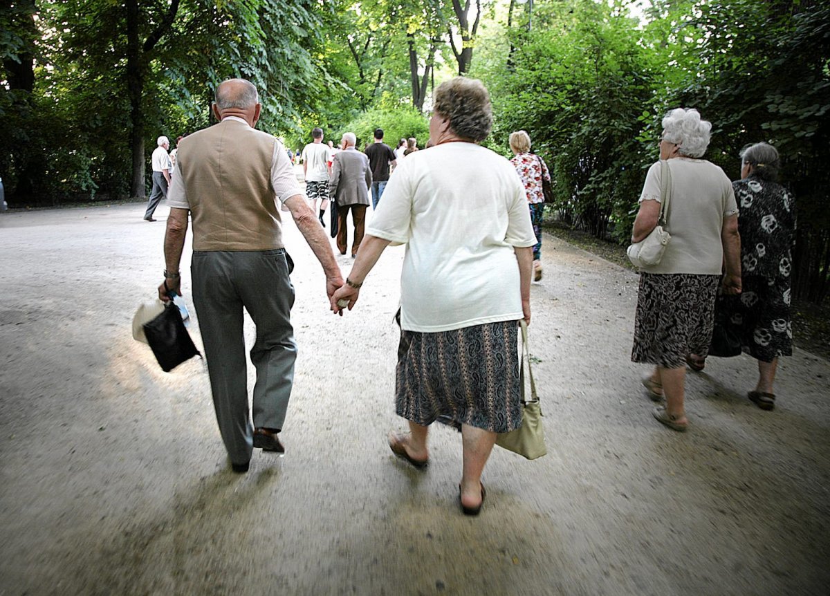 Seniorzy z nowym wsparciem – w postaci bonu. Swoją akcję szykuje też ZUS