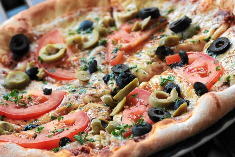 Mozzarella z oleju roślinnego – między innymi to znaleźli w badanych próbkach Brytyjczycy.