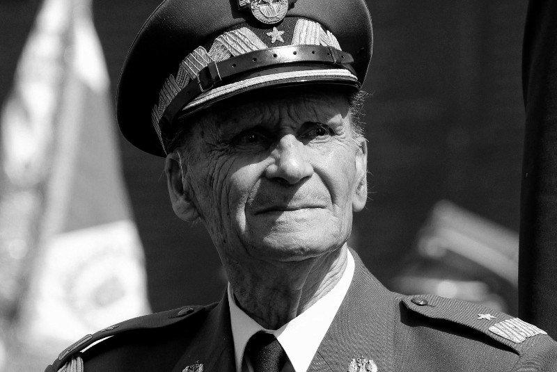 W czwartek 2 sierpnia zmarł gen. Zbigniew Ścibor - Rylski.