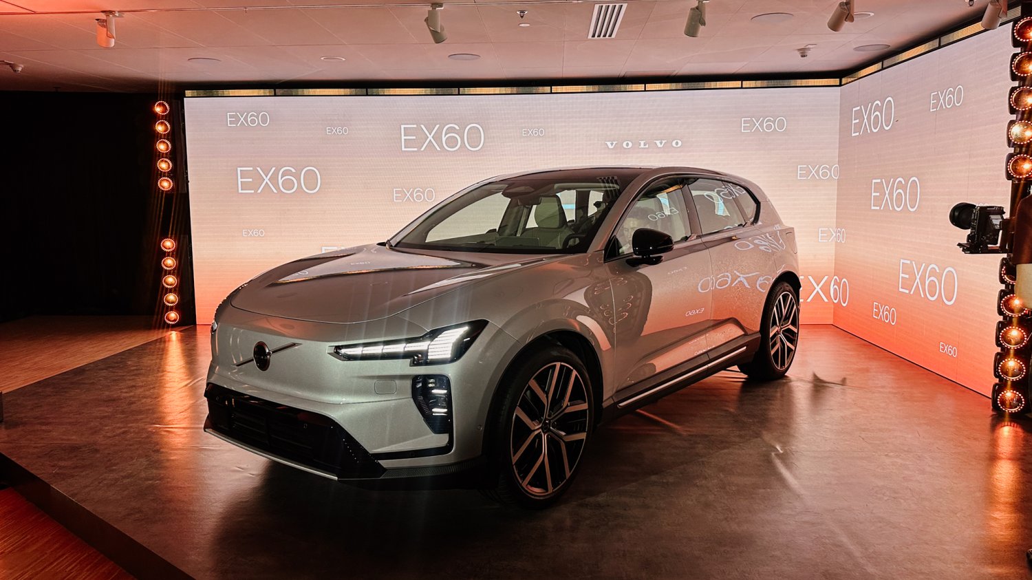 Nowe Volvo EX60 skusi też fanów XC60. Ale walka z własną legendą nie będzie łatwa