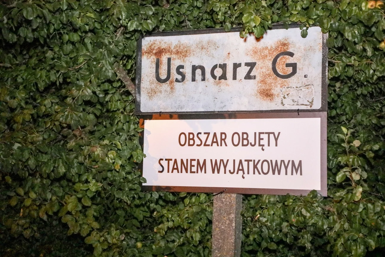Dziennikarz Onetu usłyszał dwa zarzuty w związku z relacjonowaniem sytuacji w przy białoruskiej granicy.