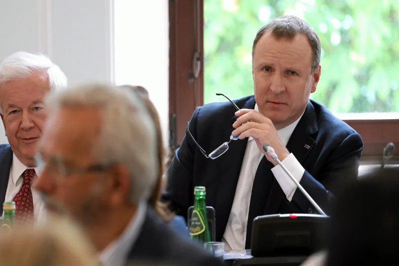 Obiektywnych mediów nie ma – mówi Jacek Kurski