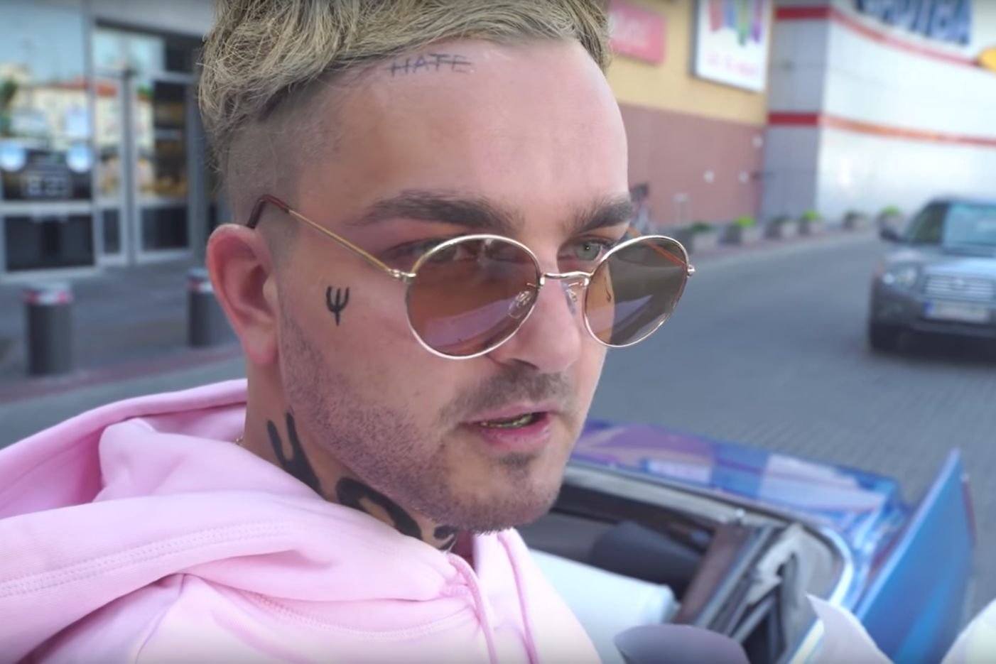 Abstrachuje od lat królują w rankingach najpopularniejszych filmików na YouTube.