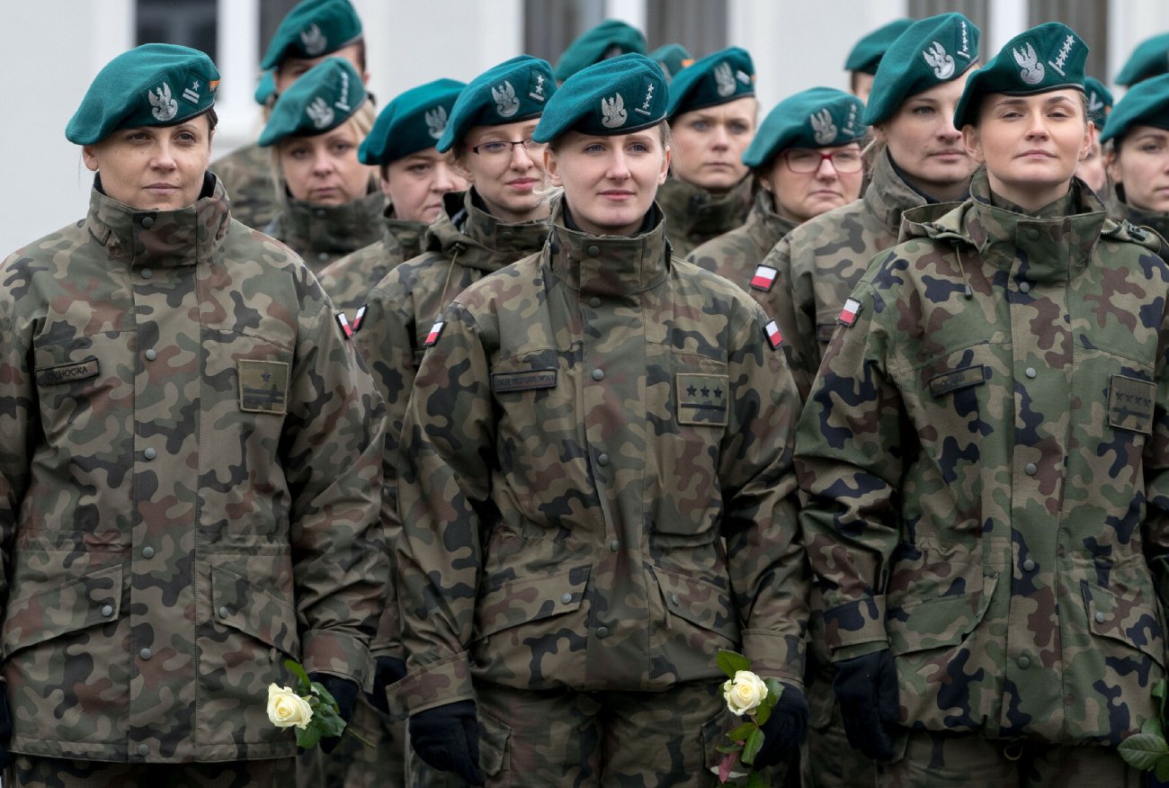 Rząd bierze się za kwalifikację wojskową kobiet. Zmiany do końca roku.
