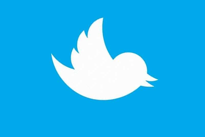 Twitter blokuje konta