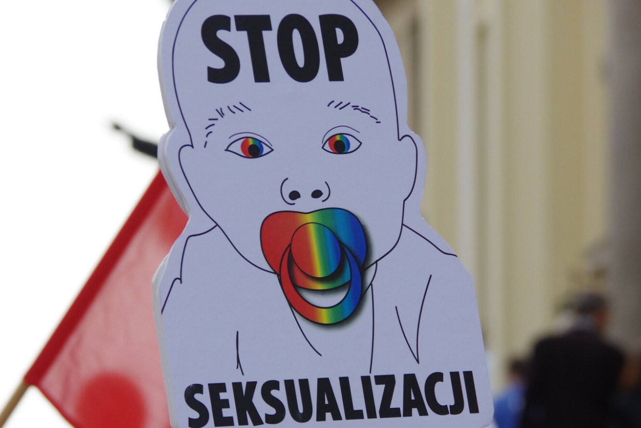 Więzienie za korektę płci? Ordo Iuris pracuje na ustawą zakazującą operacji
