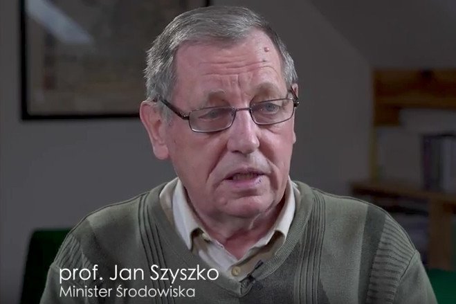 Minister Szyszko wpuścił do swojej "stodoły" katolickich dziennikarzy.