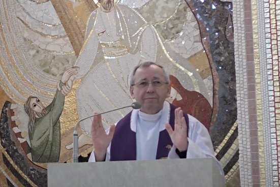 Jezuita Marko Rupnik został ekskomunikowany.