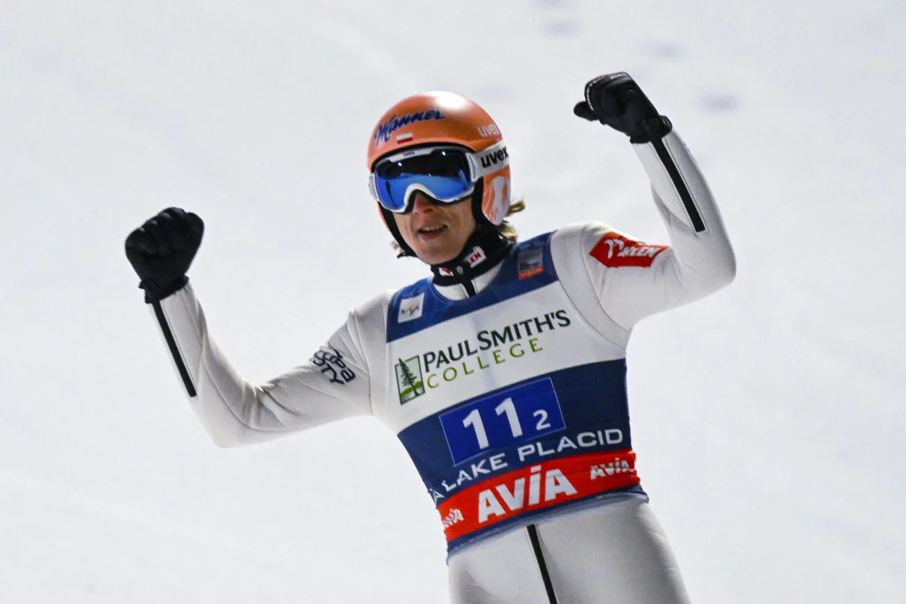 Dawid Kubacki to jeden z głównych kandydatów do medalu wśród reprezentantów Polski na MŚ w Planicy.