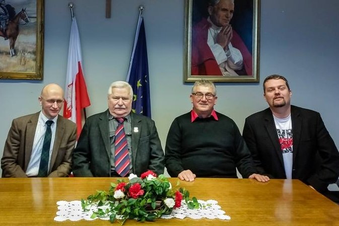 Reaktywacja partii w listopadzie – od lewej: Piotr Dwornicki, Lech Wałęsa, Adam Zalewski i Adam Domiński.