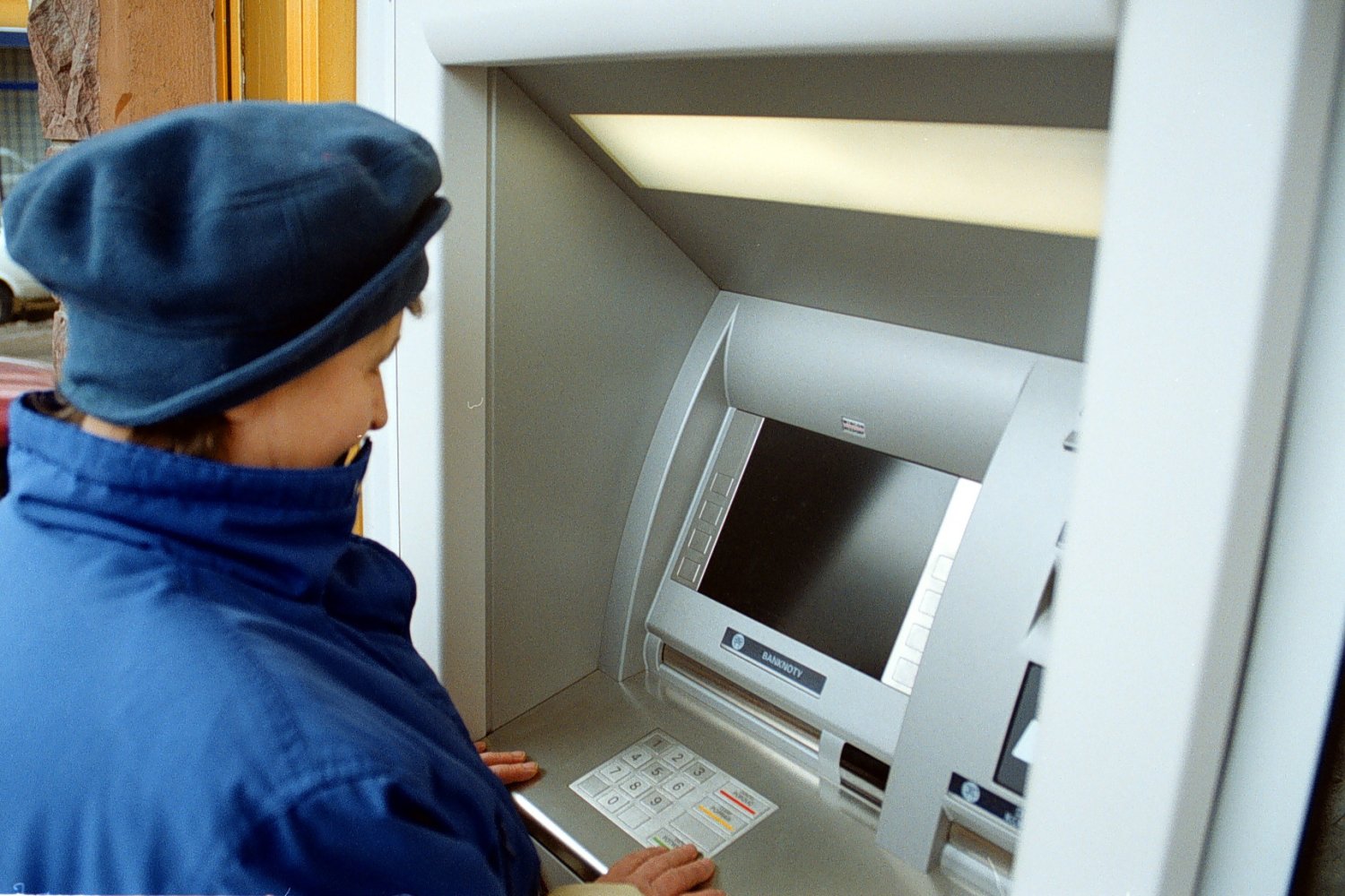 Takie "czternastki" dostaną emeryci w 2025 roku. Obliczyliśmy kwoty wypłat z ZUS