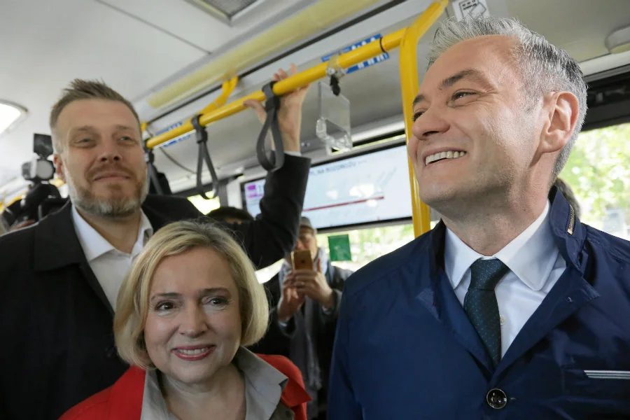 Wanda Nowicka z Lewicy ogłosiła, że w Sejmie będą druki i koperty z napisem "posłanka" dla wszystkich chętnych parlamentarzystek.