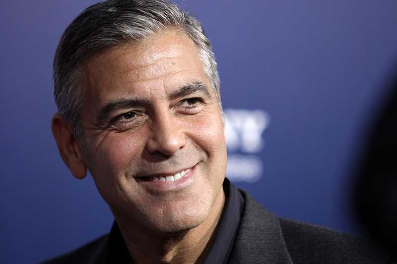 Znany amerykański aktor George Clooney będzie zeznawać na procesie Silvio Berlusconiego