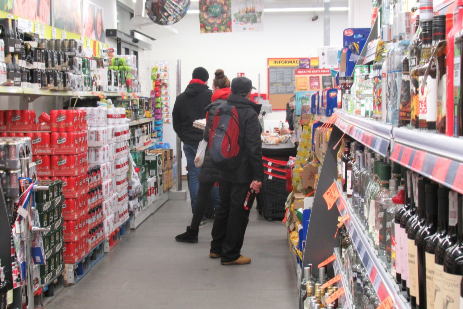 Rozebrał się przed klientami sklepu. Później zaskoczył jeszcze bardziej. (Zdjęcie poglądowe)