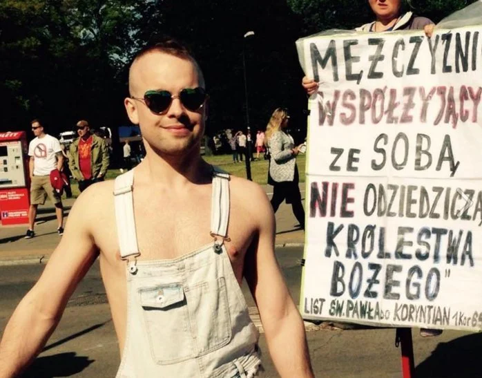 Krzysztof Pacewicz stawia tezę, że patriotyczne wzloty części polskich mężczyzn to efekt ich frustracji seksualnej.