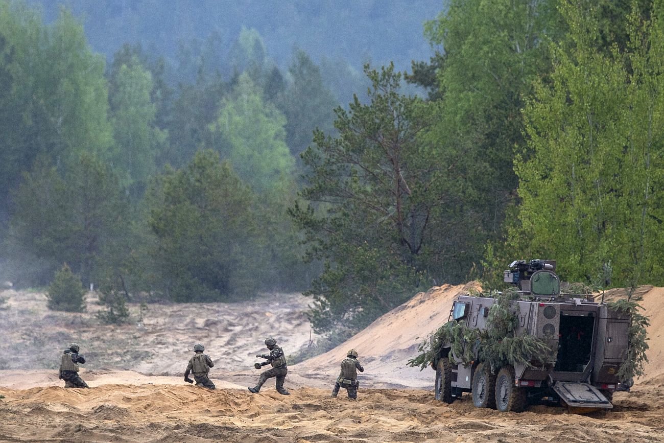 Na litewskim poligonie w Podbrodziu ćwiczą żołnierze wielu armii NATO. Czwórka Amerykanów zaginęła