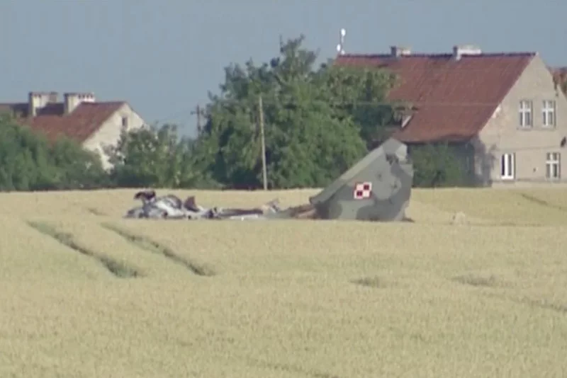 Katastrofa wojskowego MiG-29 pod Pasłękiem. Pilot myśliwca nie przeżył