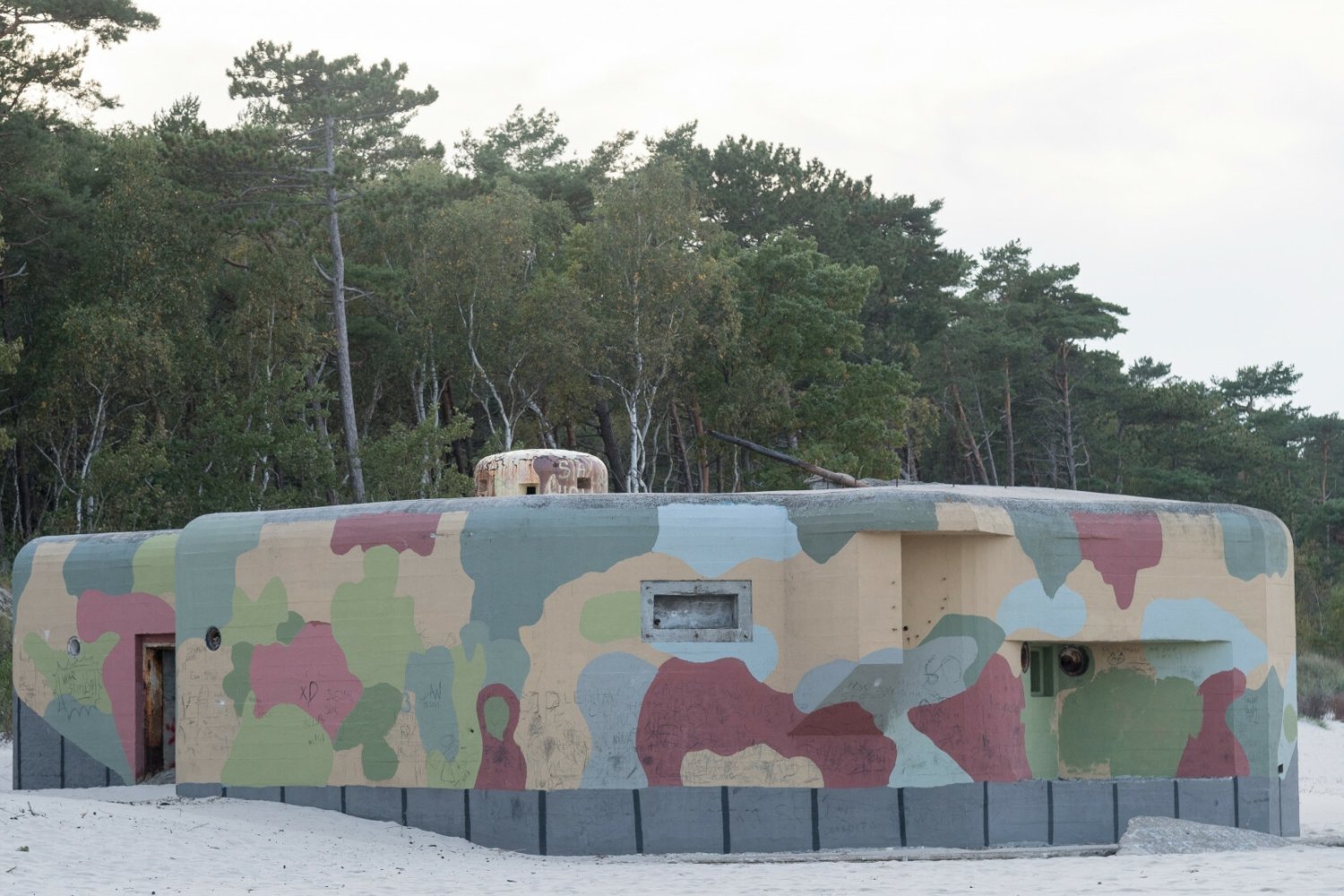 Strażacy sprawdzą, jak ma się sytuacja ze schronami w Polsce.