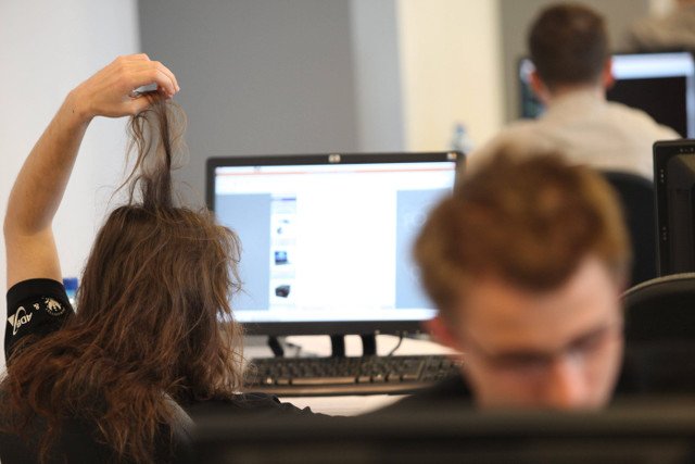 Amerykańska firma chce zasypać polskie talenty dolarami