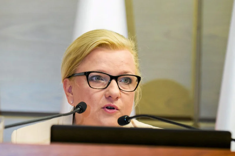 Według "Faktu", Beata Kempa załatwiła gigantyczne podwyżki dla asystentów w kancelarii premiera.