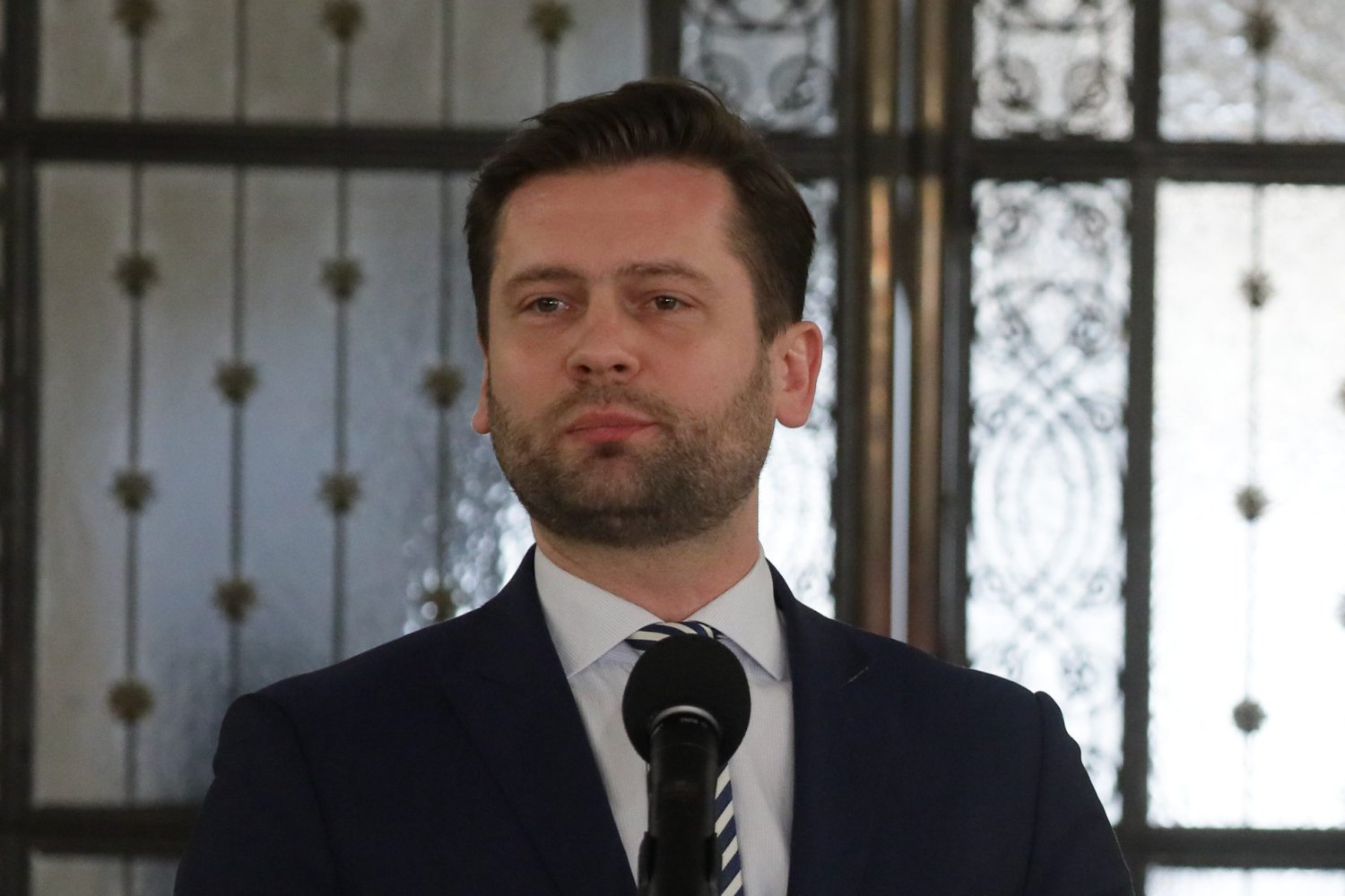 Kamil Bortniczuk twierdzi, że Jarosław Gowin chciał stworzyć rząd z opozycją.