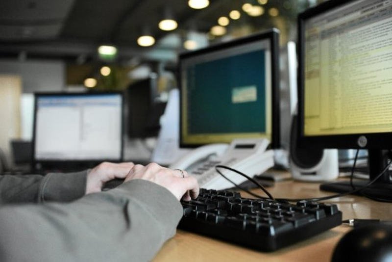 Coraz mniej informatyków. Liczba najbardziej poszukiwanych absolwentów na rynku spada