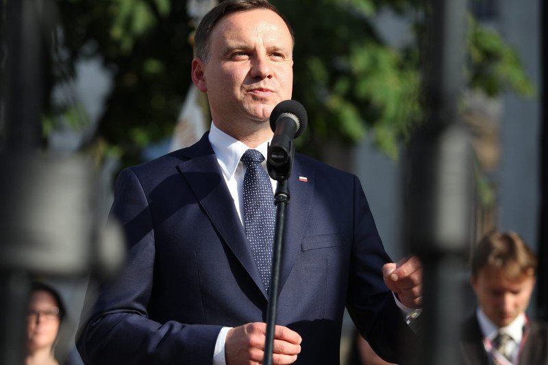 Andrzej Duda chce mieć mocny początek prezydentury. Znowu wyrusza w objazd po Polsce