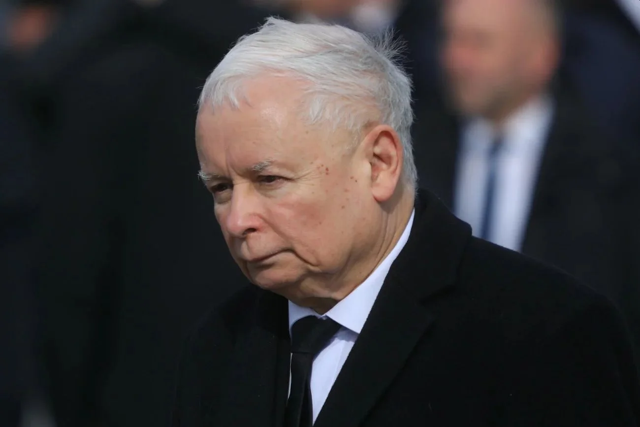 Jarosław Kaczyński domaga się przeprosin od Donalda Tuska.