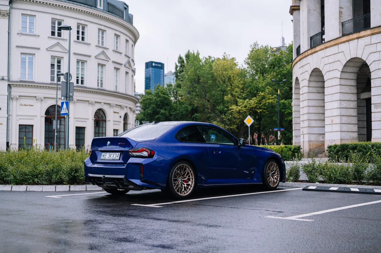 BMW M2 CS