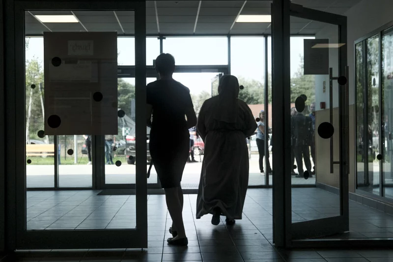 Nauczyciele twierdzą, że zarabiają nieproporcjonalnie nie tylko do do wykonywanej pracy, ale również do odpowiedzialności za przyszłe pokolenie.