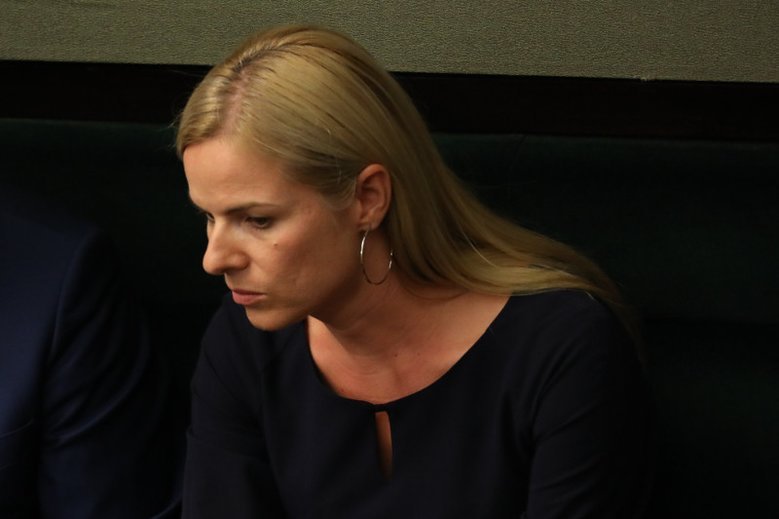 Posłowie PO atakują posłankę Joannę Schmidt, która na antenie TVP opowiadała o nowej partii Teraz, którą stworzyła m.in. wspólnie z Ryszardem Petru.