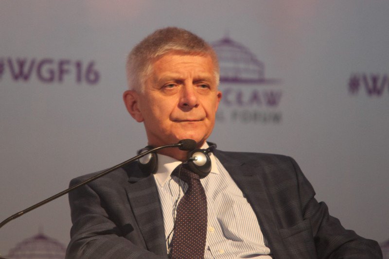 Belka porównuje polską politykę zagraniczną do "szwendania się po peryferiach".