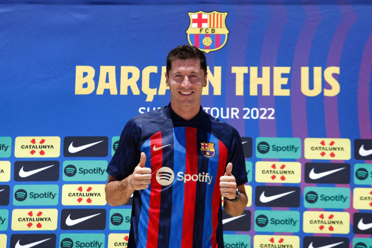 Robert Lewandowski zostanie oficjalnie zaprezentowany na Spotify Camp Nou dokładnie 5 sierpnia.