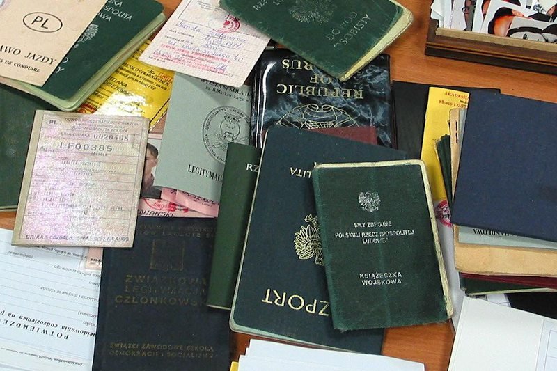 Czy Arcybiskup Wesołowski opuścił Dominikanę dzięki fałszywym dokumentom?