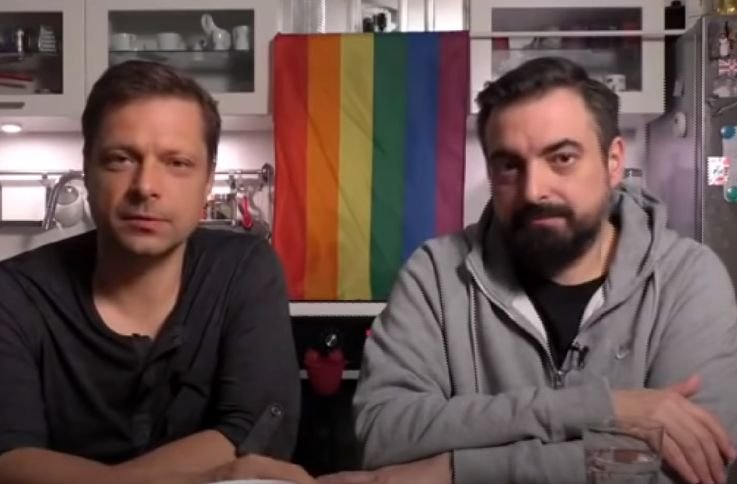 Bracia Marek i Tomasz Sekielscy po premierze filmu "Zabawa w chowanego" tłumaczą się z oskarżeń o "homofobiczną propagandę".