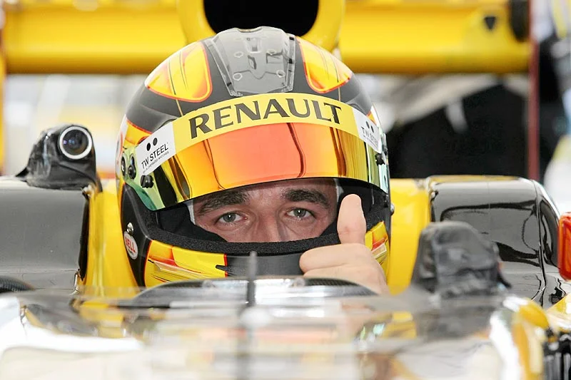 Robert Kubica dzięki teamowi Mercedes AMG Petronas F1 wróci do ścigania się w Formule 1? Pomóc w tym ma Toto Wolff.
