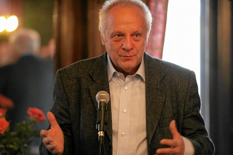 Stefan Niesiołowski uważa gender za zagrożenie dla rodziny i społeczeństwa