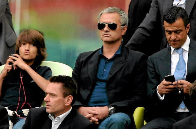 Gdyby Jose Mourinho został zwolniony, klub musiałby mu zapłacić 20 mln euro odszkodowania.