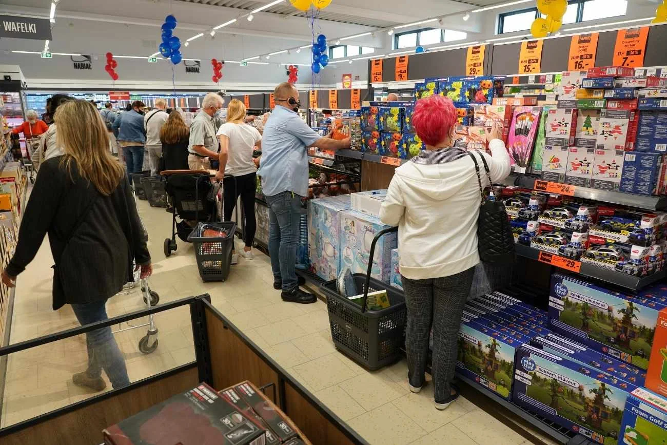 Zacznie się już od poniedziałku. Te produkty przyciągną tłumy do Lidla. Zaczyna się już w poniedziałek. Te produkty przyciągną tłumy do Lidla.