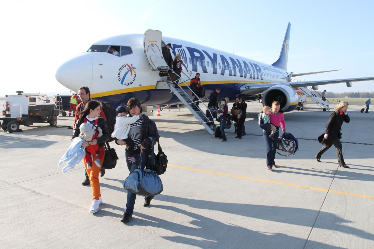 Zmiana regulaminu w liniach Ryanair. To trzeba wiedzieć lecąc na wakacje w sierpniu
