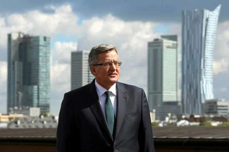 Bronisław Komorowski uważa, że prezydent będzie kontynuował jego politykę zagraniczną.