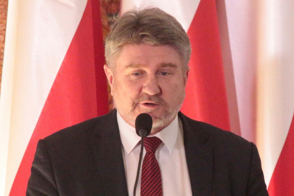 Bogdan Rzońca z PiS skomentował wywiad Mateusza Morawieckiego dla "Financial Times".