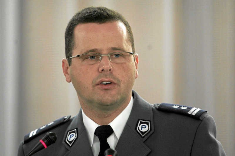 Mariusz Sokołowski, rzecznik policji, pozywa kontrowersyjnego biznesmena Zbigniewa Stonogę.