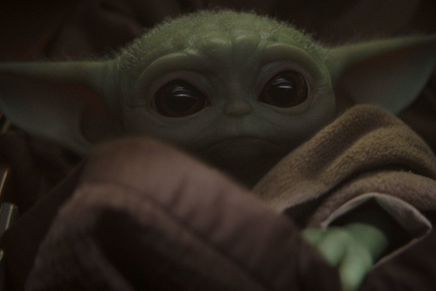 Baby Yoda podbija nawet najtwardsze serca