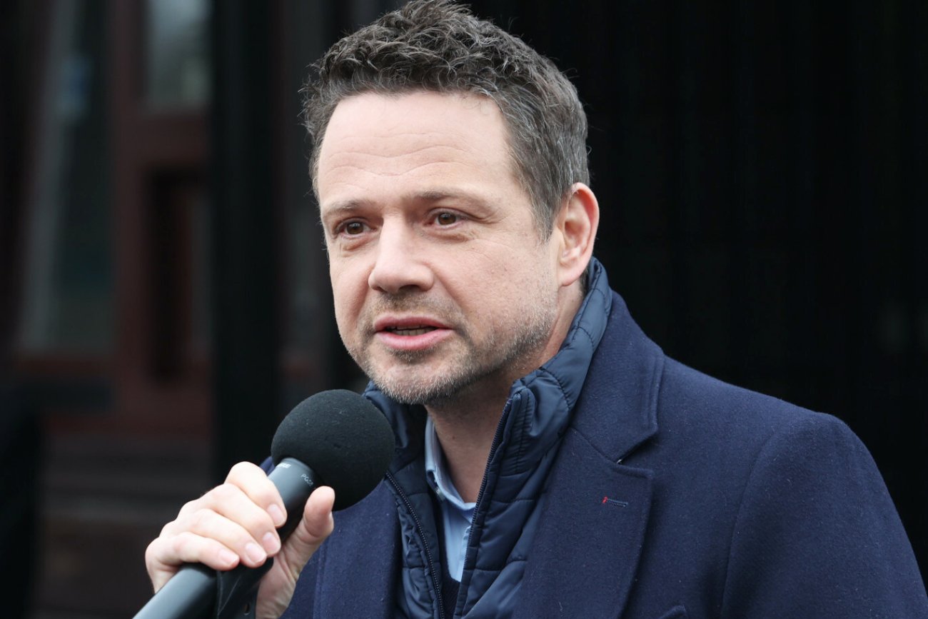 Piękne słowa Rafała Trzaskowskiego o zmarłym ojcu. "Miałby dziś 90 lat"