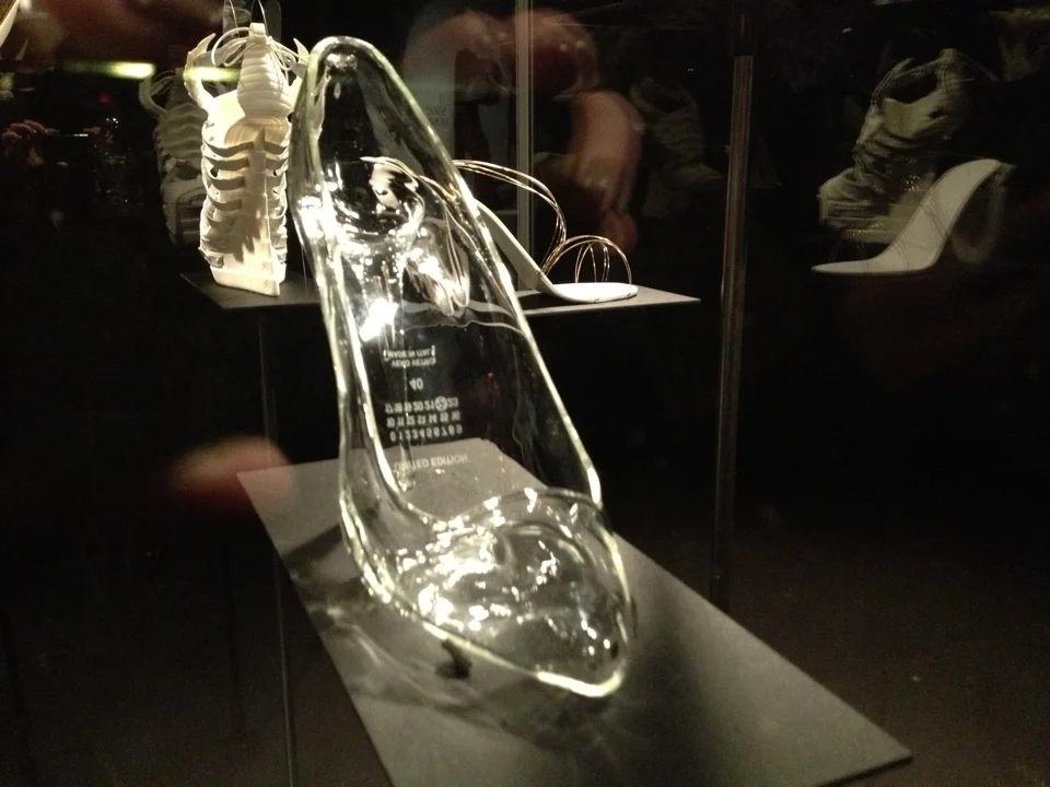 Wystawa Boots: The Height of Fashion w Museum Fashion Institute of Technology w Nowym Jorku