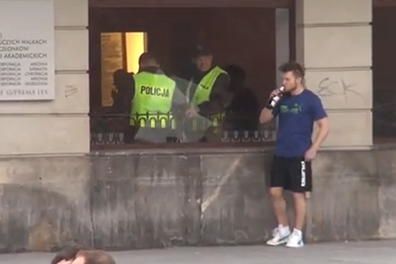 SA Wardęga napisał, że stołeczna policja skierowała sprawę do sądu.
