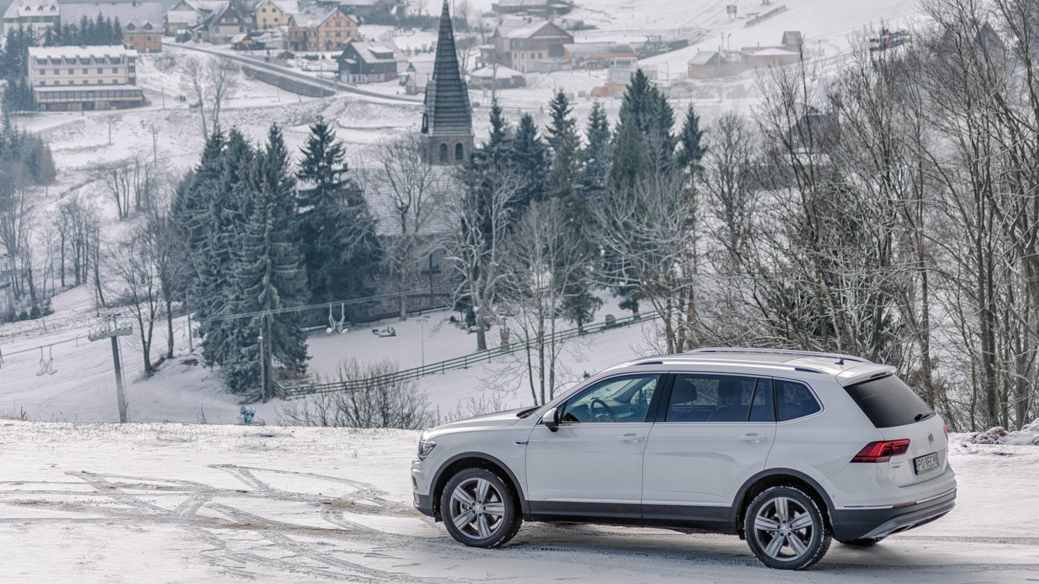 Volkswagen Tiguan Allspace to powiększona wersja zwykłego Tiguana.